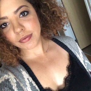 Meet your Posher, Cherie